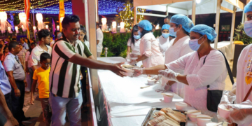 මහජන බැංකුවෙන් පළතුරු දන්සලක් I PHOTOS I Sri Lanka Latest News