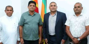 අම්පාරේ හිටපු පොහොට්ටු නගරාධිපතියි UNP මන්ත්‍රීයි සජිත් හමුවී සජබයට එක්වෙලා! I Sri Lanka Latest News