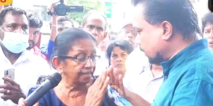‘මම හදපු දරුවො තුන්දෙනාම හමුදාවට දුන්නා..! අනේ මගේ පුතා.. මම විහාරමහා දේවිය නෙමෙයි..! මගේ යුතුකම මම කළා..!’ ඇස්වලට කඳුලු එන සලේගේ අම්මගේ කතාව! VIDEO I Sri Lanka Latest News