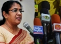 කැමරා අල්ලගෙන.. මයික් අල්ලගෙන මෙහෙමත් පචවෙන ලංකාවේ මාධ්‍ය! VIDEO I Sri Lanka Latest News
