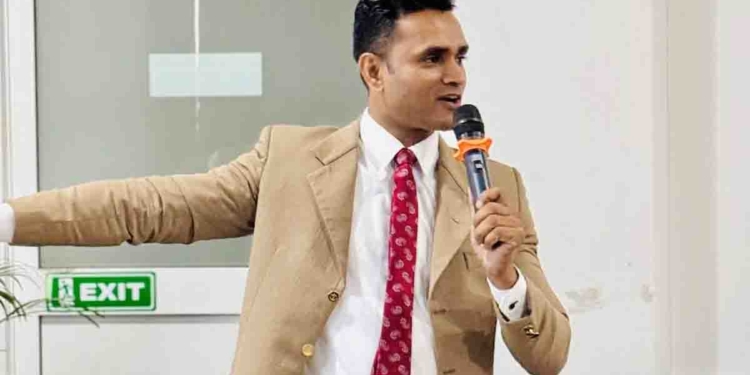 හැකියාවට කිසිම තැනක් දුන්නේ නෑ! ආචාර්ය චමින්ද මලලසේකර එජාපයෙන් ඉල්ලා අස්වෙයි! සෙංකඩගල ආසනයත් එපා කියයි! I Sri Lanka Latest News