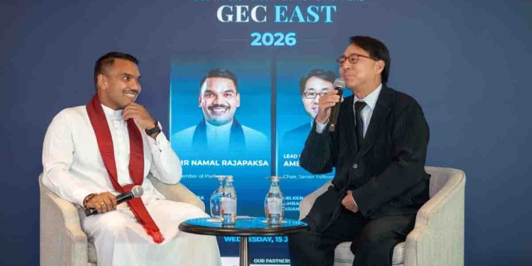 නාමල් සිංගප්පූරු සමුලුවකට යයි! ලංකාව සංවර්ධනය කරන විදිහත් කියයි! I Sri Lanka Latest News