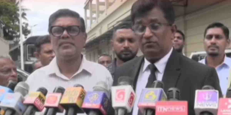 බාල ගල් අඟුරු ගැන මුලින්ම රටට කිව්වා! පාර්ලිමේන්තුවේ සටන් කළා! ඇමැතිට විශ්වාසභංග ගෙනාවා! ඇමැතිවයි ලේකම්වයි ගෙදර යැව්වා! ඔන්න සජබය දැන් ජනාධිපති විමර්ශන කොමිසමට දිව්රුම් ප්‍රකාශ මගින්ම සාක්ෂි ඉදිරිපත් කරලා! VIDEO I Sri Lanka Latest News