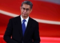 කායික සබධතා පැවැත්වුවේ නැතත් නිසි සීමා පවත්වා ගත්තේ නෑ! කාන්තාවක් එක්ක යාළු වෙච්ච සිංගප්පූරු ඇමැති තනතුරෙන් විතරක් නෙමෙයි පක්ෂයෙනුත් ඉල්ලා අස්වෙයි! I Sri Lanka Latest News