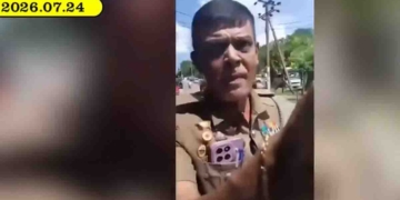 වරදක් නොකරපු තරුණ කොල්ලෙක්ට මෙහෙම කළාම හරිද? පොලිස්පතිතුමනි.. ඔබේ අවධානය පිණිසයි! VIDEO I Sri Lanka Latest News