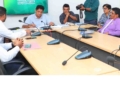 ඩෙංගු රටටම විදිද්දී විපක්ෂනායක සජිත් කීට විද්යා සංගමයේ සාමාජිකයන් හමුවෙයි! ඩෙංගු මදුරුවාගෙන් මිනිස්සු බේරගන්න යෝජනාවලියක් ඉදිරිපත් කරයි! VIDEO & PHOTOS I Sri Lanka Latest News