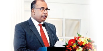 සෙනසුරු අපල මතක් කරමින් ශ්‍රේෂ්ඨාධිකරණ විනිසුරු යසන්ත කෝදාගොඩ නීතිඥවරුන්ට දුන් උපදෙස! Sri Lanka Latest News
